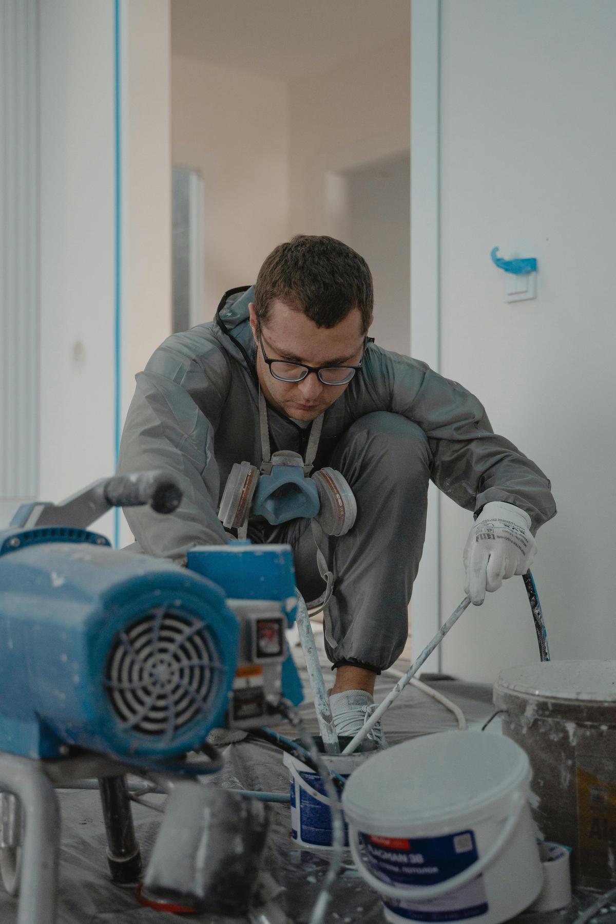 How South Florida's Climate Destroys Exterior Paint by Watsons Painting & Drywall Repairs